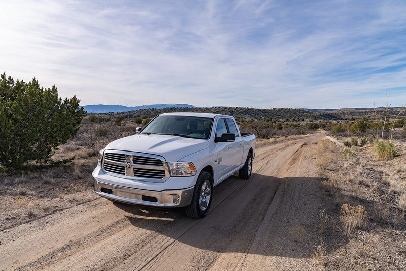 Stebel Nautilus and Wolo Bad Boy vs a Battery Train Horn: 'Loudest Car Horn' Upgrades Compared