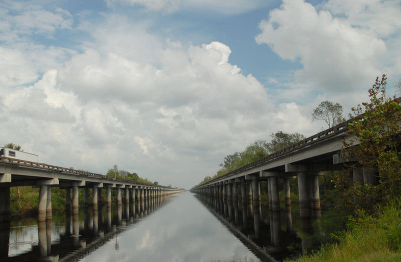 Are Train Horns Legal in Louisiana? Horn Statutes, Parish Noise Ordinances, and Truck Use