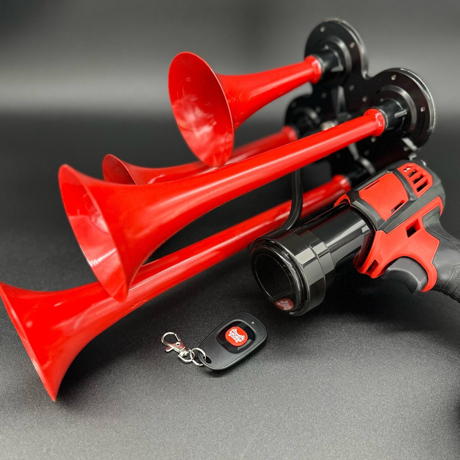 Quad Train Horn for Milwaukee® 18v Battery - view 9