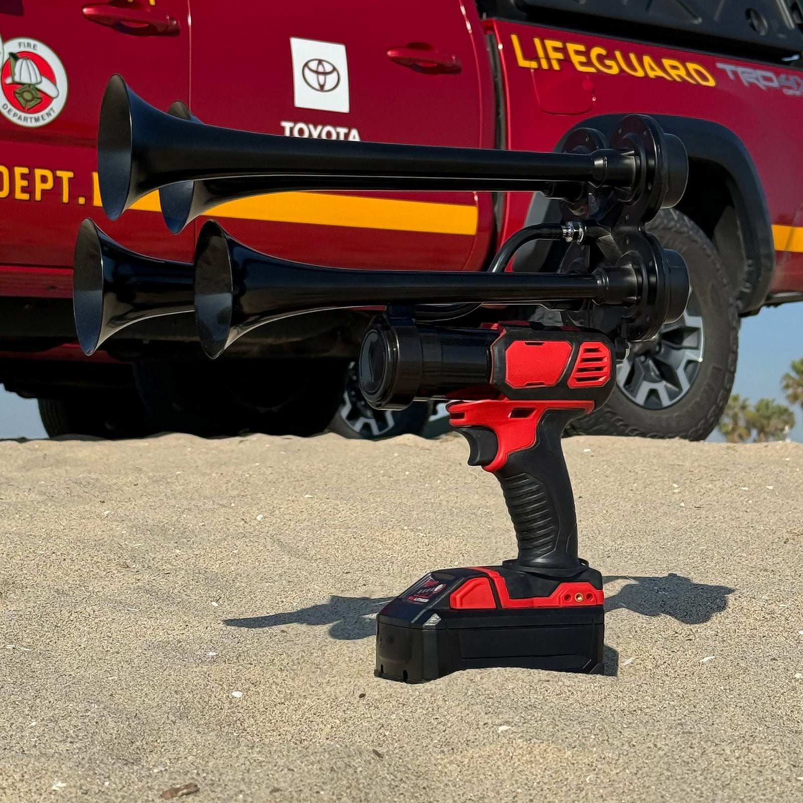 Extreme Series Train Horn for Milwaukee® 18v Battery - view 12