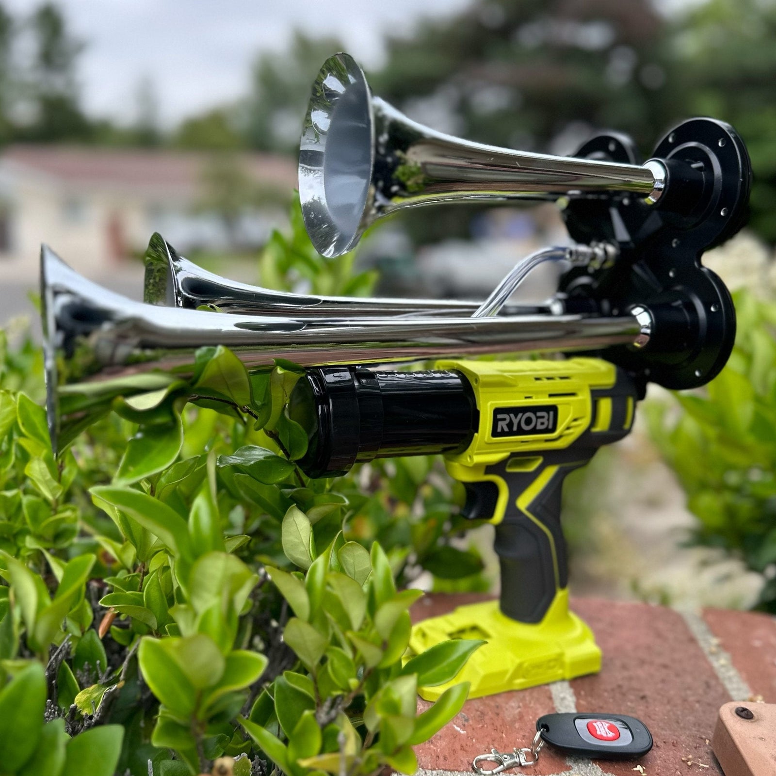 Ryobi Train Horn - view 3